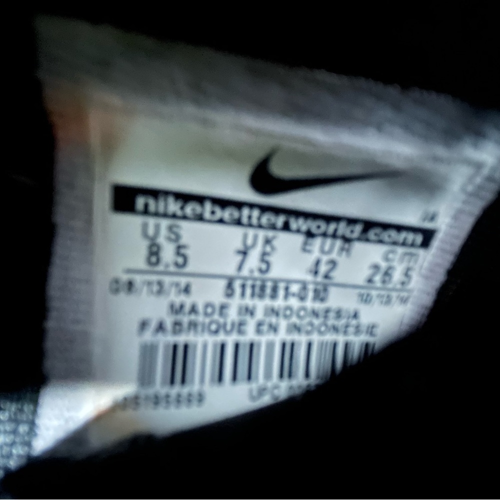 Nike Roshe One (Roshe Run) Sneakers Men’s 8.5 Black - Picture 7 of 8